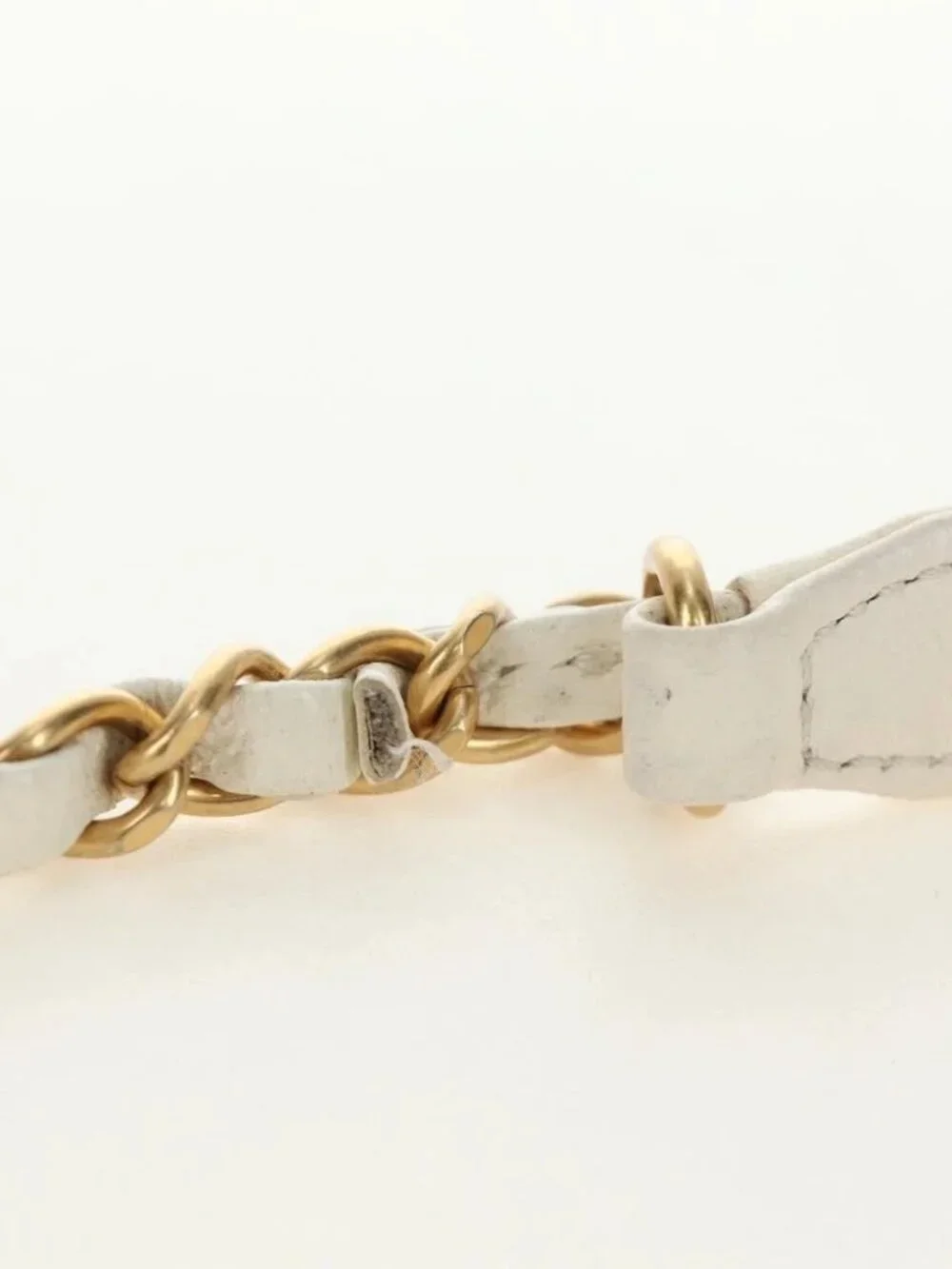 CHANEL Chain Matelasse Shoulder Bag Lamb Skin White Gold CC Auth BA13318M